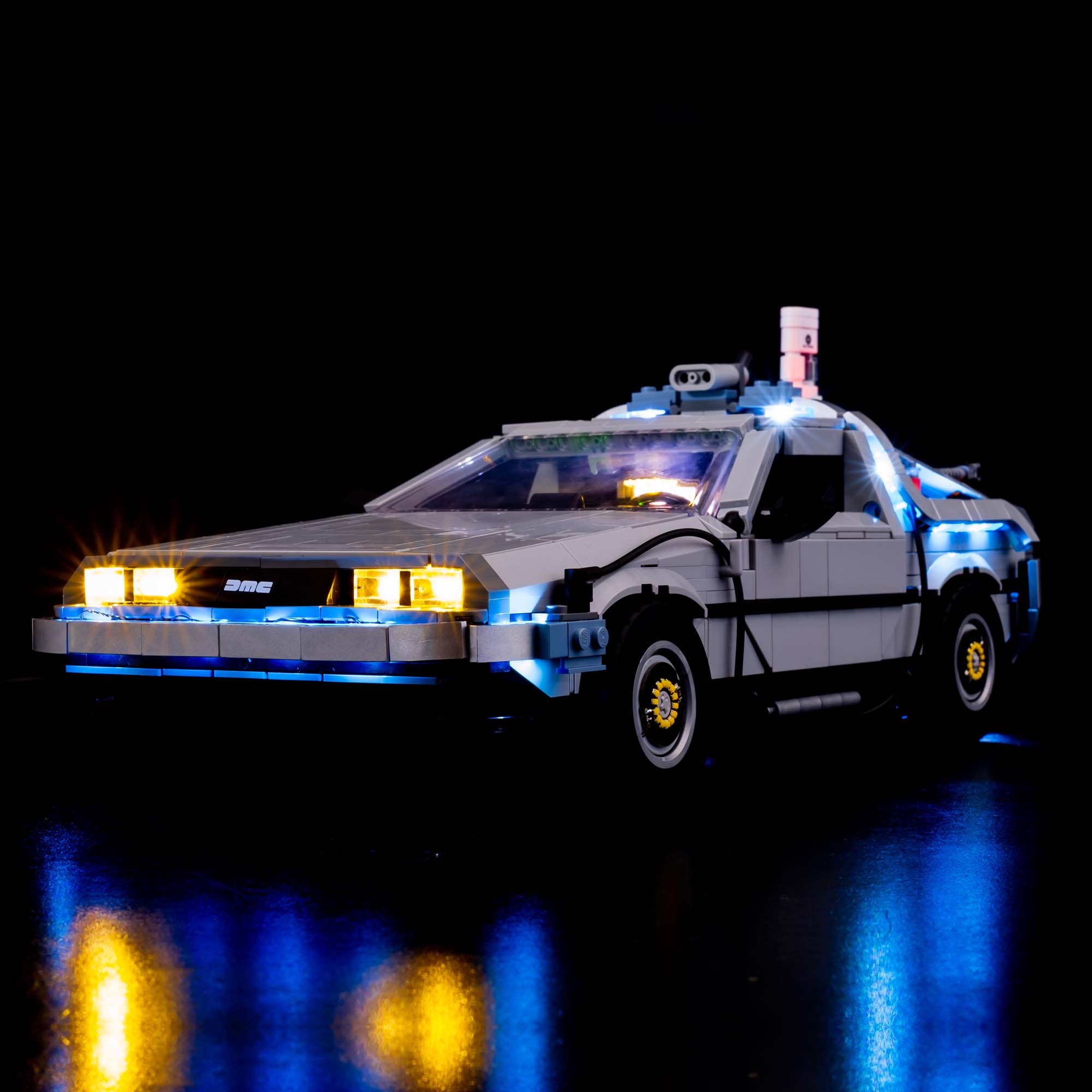 Illuminate-your-Bricks - LED-Beleuchtungs-Set für LEGO® Die Zeitmaschine ( DeLorean) aus Zurück in die Zukunft #10300